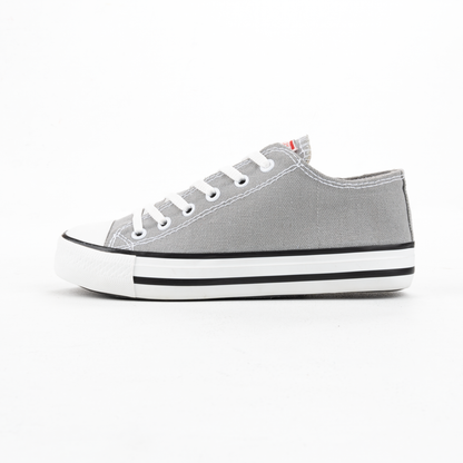 Women’s Converse Sneaker
