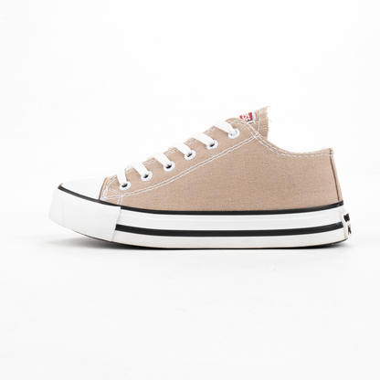 Women’s Converse Sneaker