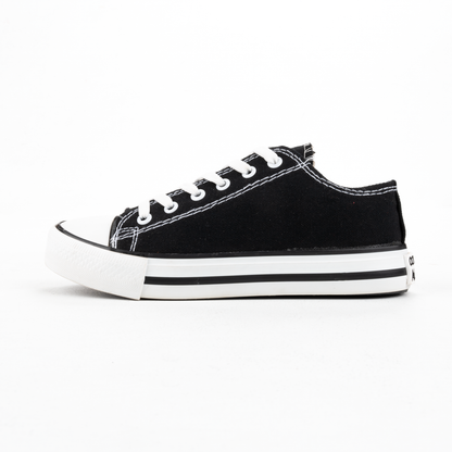 Women’s Converse Sneaker