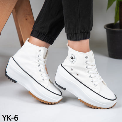 Women’s Denim Converse